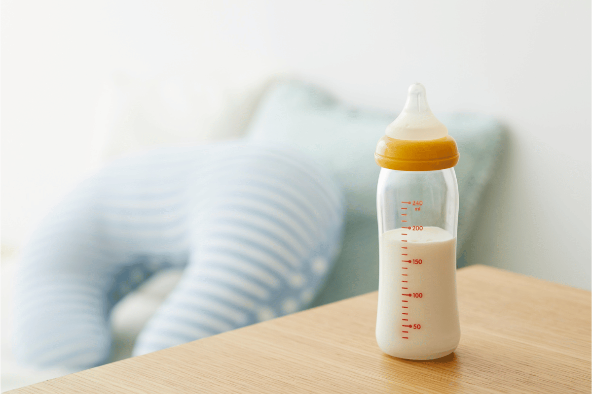 Maintaining breastfeeding bond while transitioning to pumping