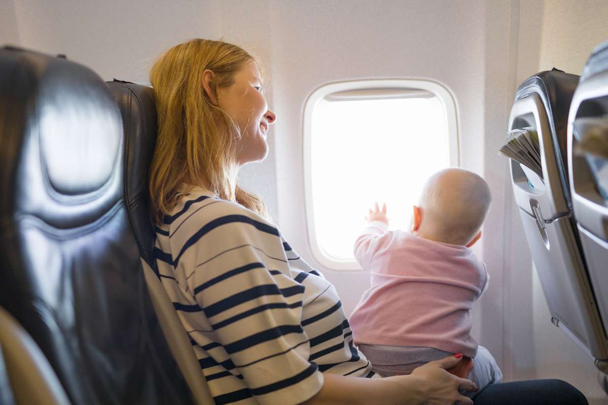 How to Fly with Breast Milk: The Complete Mom’s Guide to Stress-Free Travel! (2026)